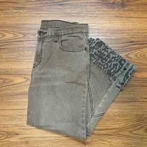 Diane Gilman Brown Capris